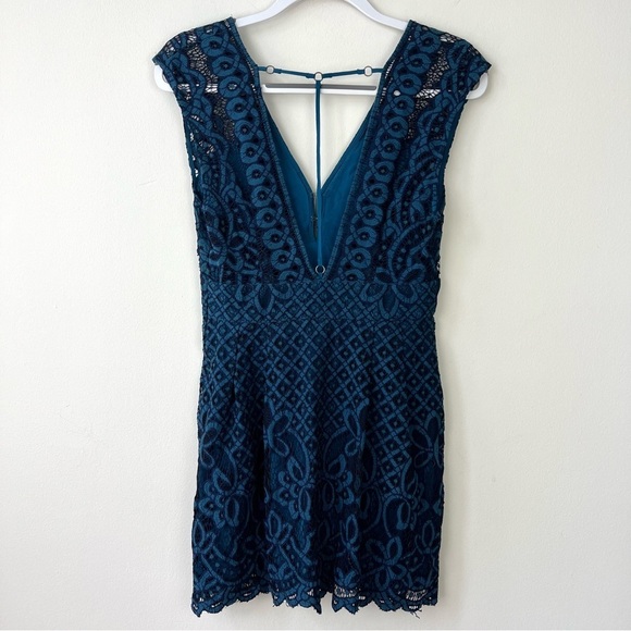 NWT Free People One Million Lovers Blue Lace Mini Dress - Picture 6 of 9